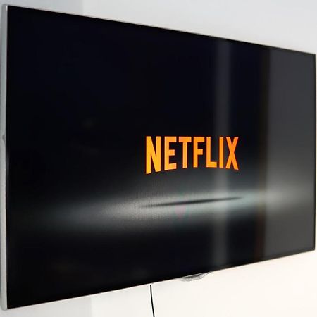 Homefy Apartment Blueberry - Nahe City - Netflix 에센 외부 사진