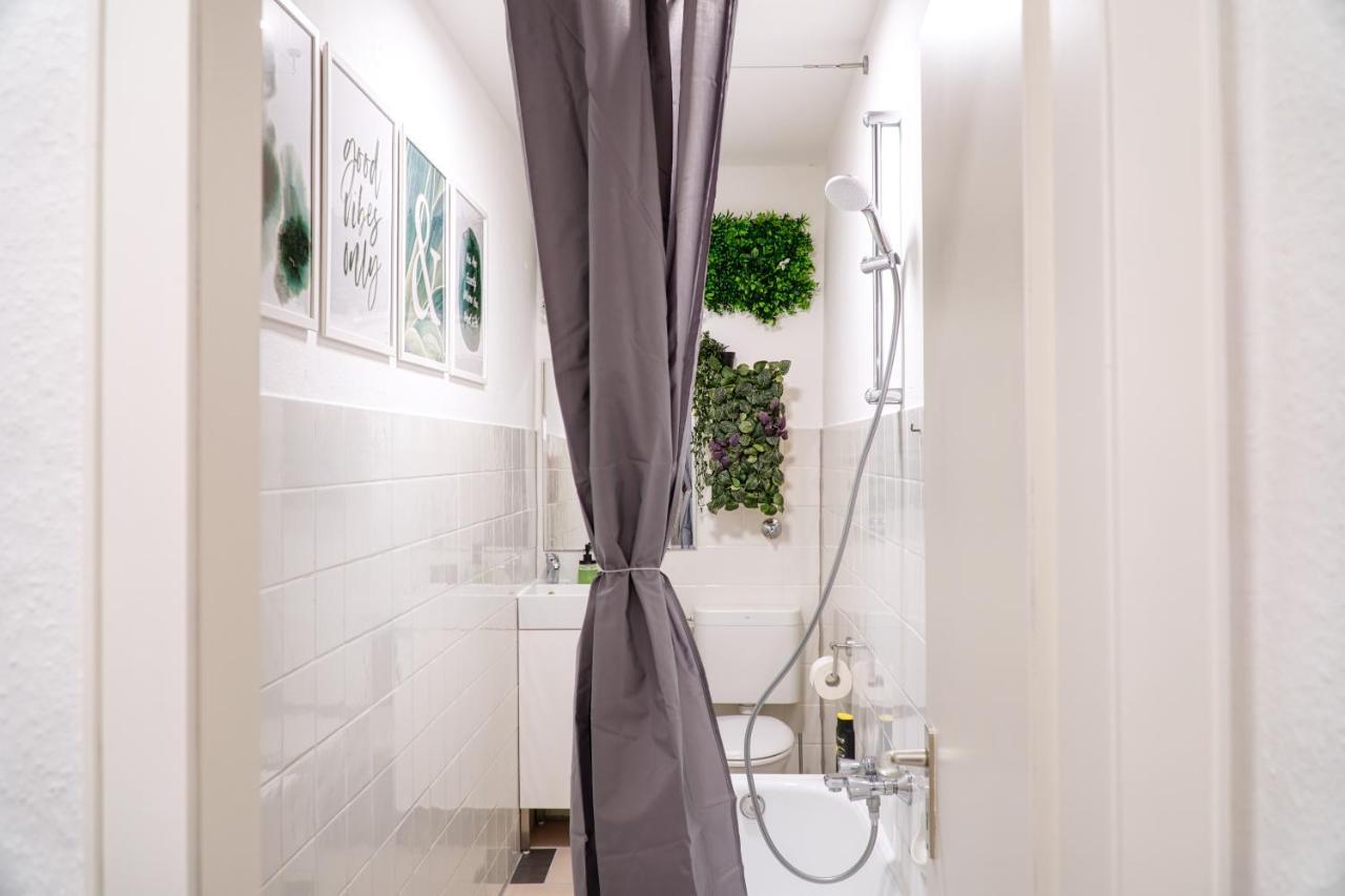 Homefy Apartment Blueberry - Nahe City - Netflix 에센 외부 사진