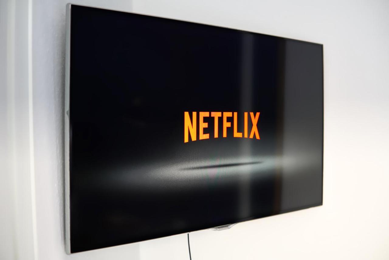 Homefy Apartment Blueberry - Nahe City - Netflix 에센 외부 사진
